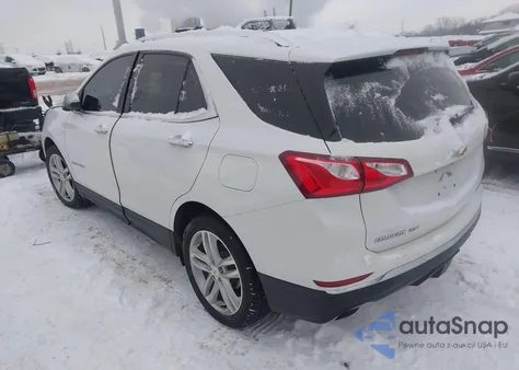 2018 Chevrolet Equinox Premier z USA, uszkodzony, nr VIN 2GNAXWEX4J6267702
